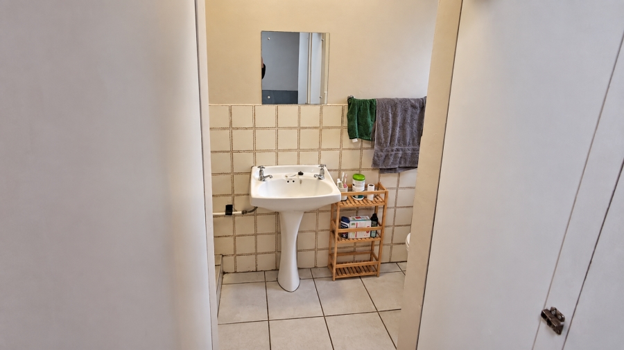 3 Bedroom Property for Sale in Eikendal Western Cape